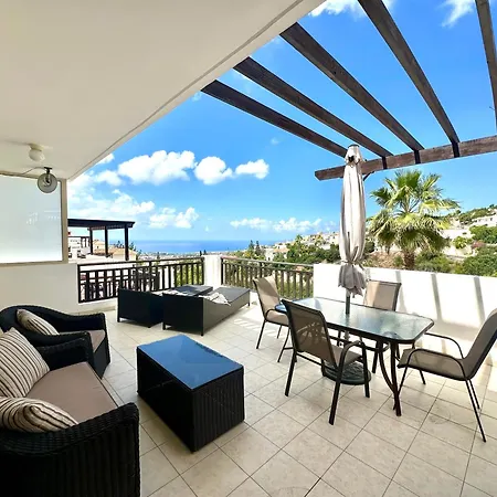 Traum-terrasse Mit Meerblick Fuer Bis Zu 4 Gaeste Apartament Peja