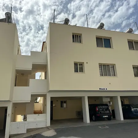Traum-terrasse Mit Meerblick Fuer Bis Zu 4 Gaeste * Peyia